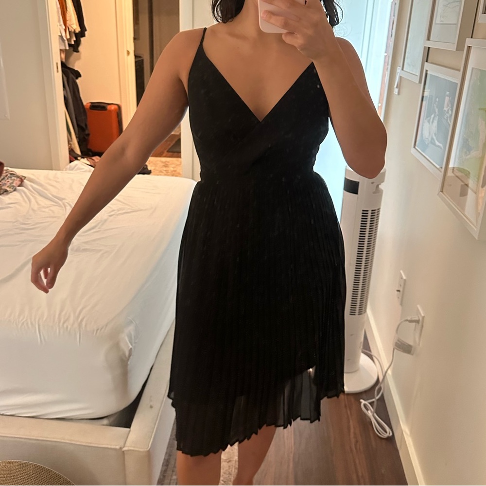 Express Black Chiffon Pleated Midi Dress - S